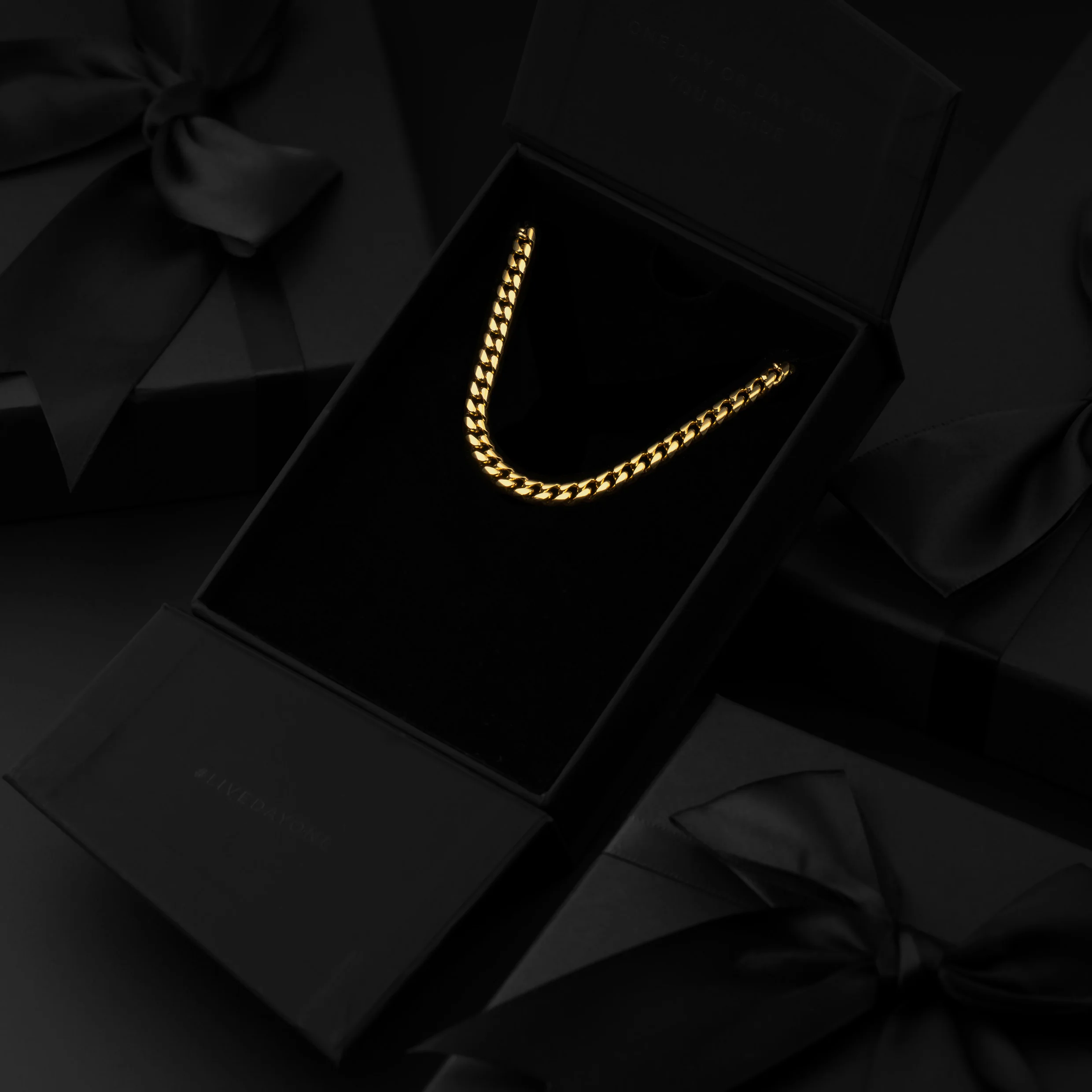 Cuban Chain Necklace, 5MM - 14K Gold - Image 6