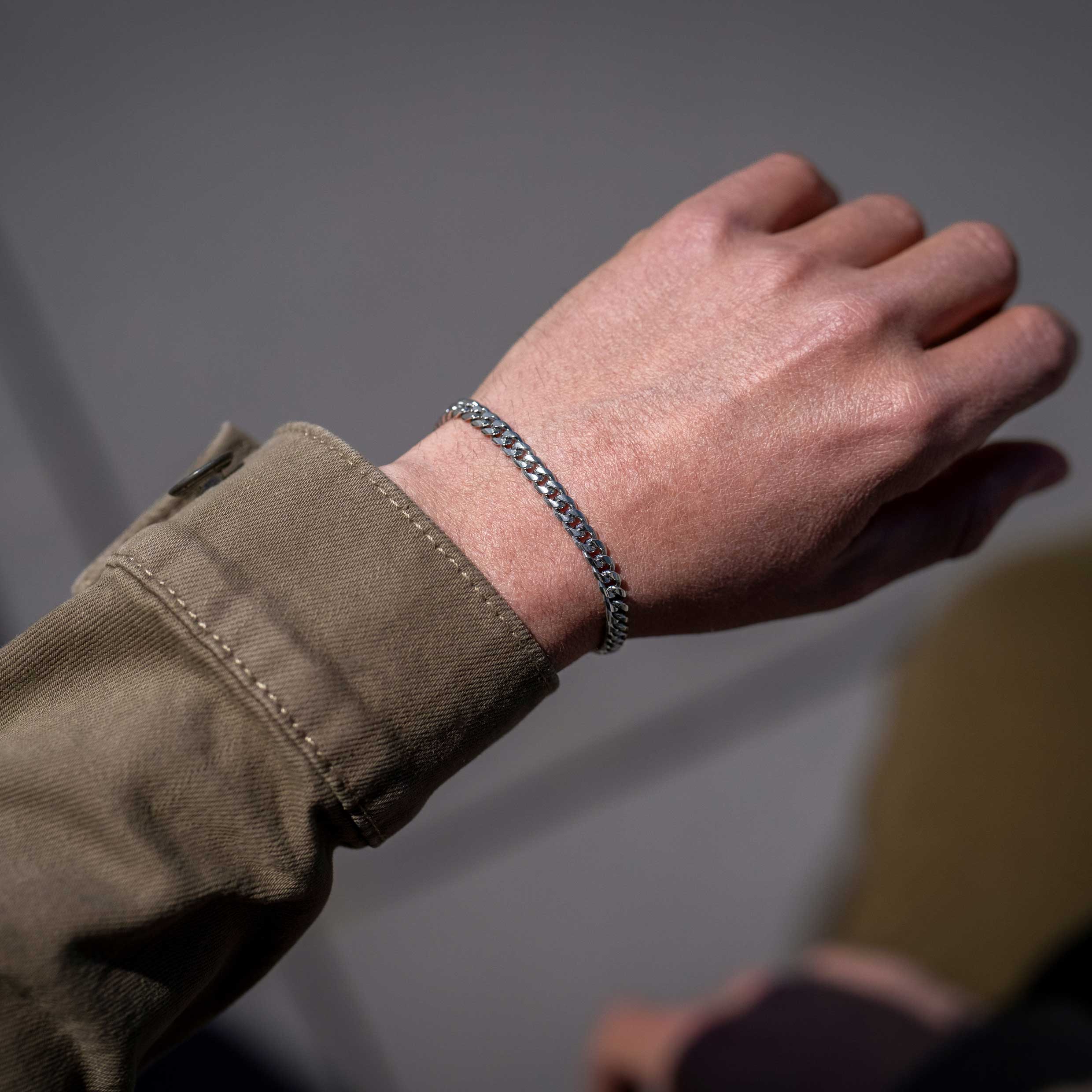 Cuban Chain Bracelet, 5MM - Silver - Image 10