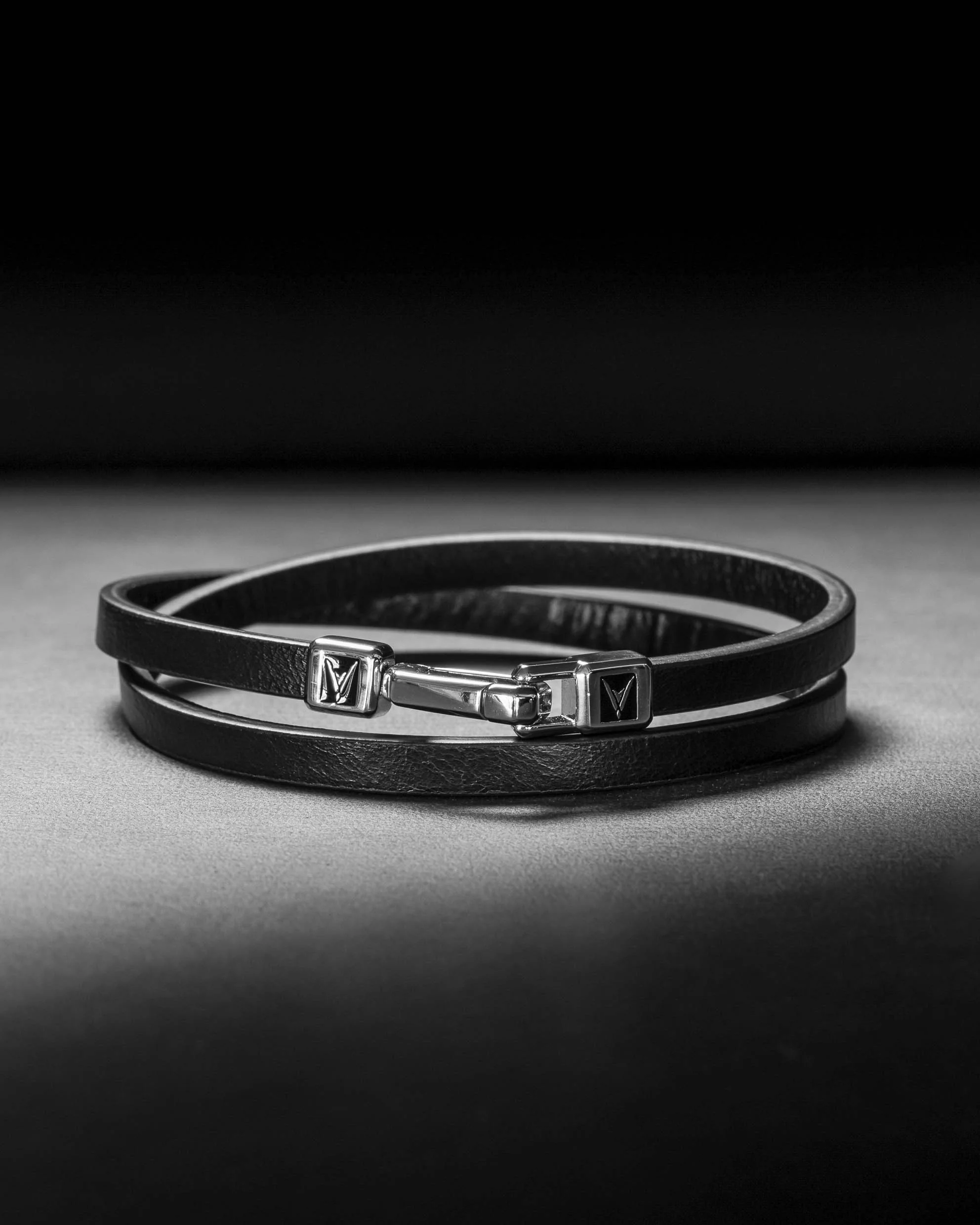The Hitch - Black/Silver - Image 4