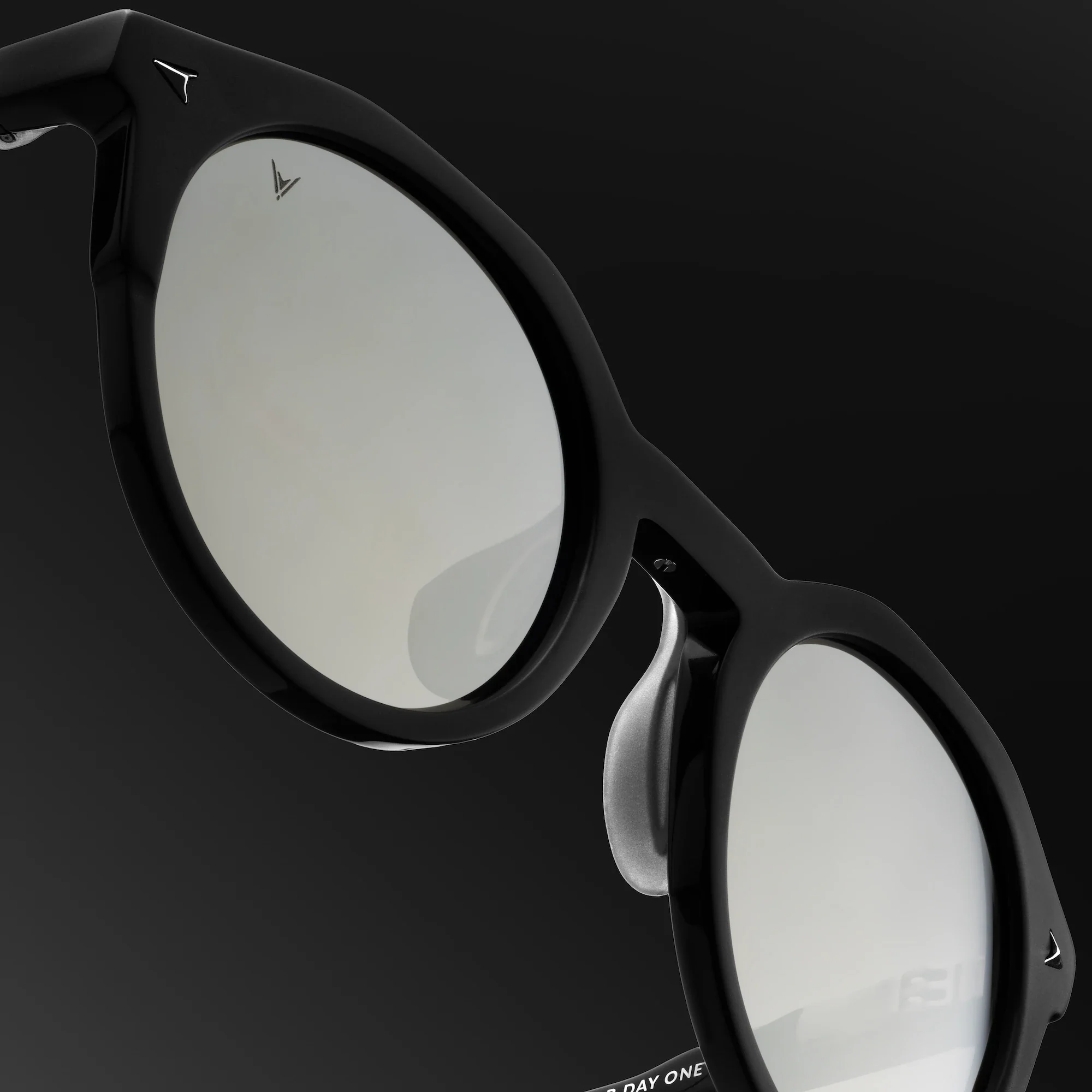The Quincy - Black Mirror - Image 3